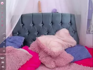 Sophiedrems's Live Sex Cam Show