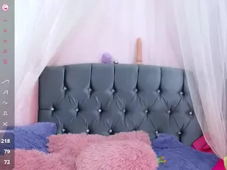 Sophiedrems's Live Sex Cam Show