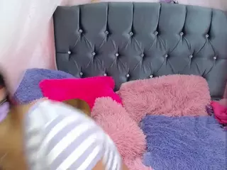 Sophiedrems's Live Sex Cam Show