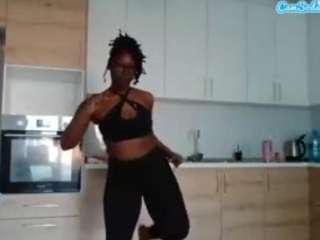 yourmadamindigo webcam