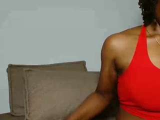 yourmadamindigo Live Webcam on CamSoda