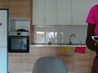 yourmadamindigo's live room