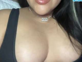 ellumiie Live Webcam on CamSoda