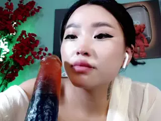 ichiben's Live Sex Cam Show