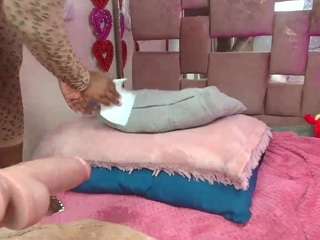 Alice-duperly live webcam show