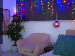 CindeFucknRella's Live Sex Cam Show