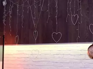 CindeFucknRella's Live Sex Cam Show