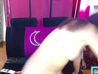harleyqueen18's Live Sex Cam Show