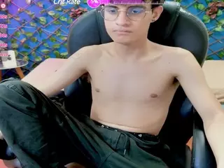 thomas's Live Sex Cam Show