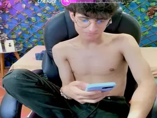 thomas's Live Sex Cam Show
