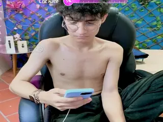 thomas's Live Sex Cam Show