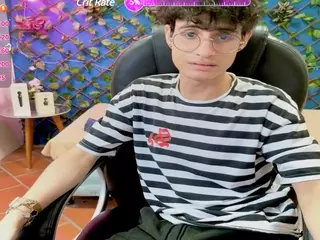 thomas's Live Sex Cam Show