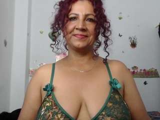 Dit model is nu live. yosselin23