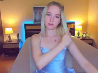 AnfisaCasey's Live Sex Cam Show