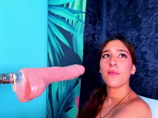 Antonella Loren's Live Sex Cam Show