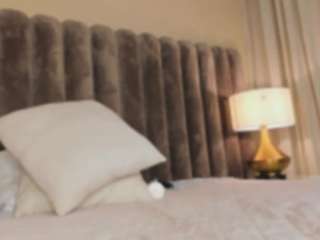 carolyne-parker live cam preview