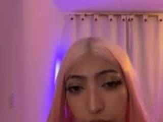 Live webcam model marianabranz on Soda Cams