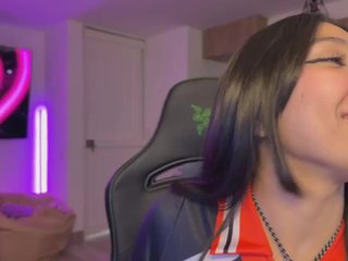 Live webcam model marianabranz on Soda Cams