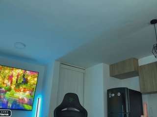 Live webcam model marianabranz on Soda Cams