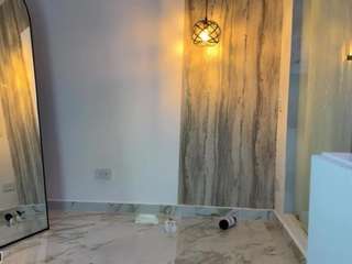 marianabranz's live room