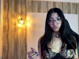 marianabranz's live room