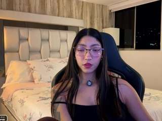 marianabranz's live room
