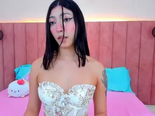 MarianaBranz's Live Sex Cam Show