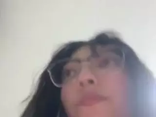 MarianaBranz's Live Sex Cam Show