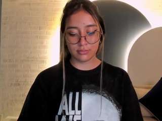 Bustygizelle oliviamartin1 camsoda