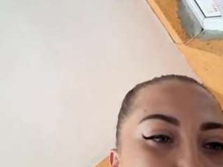 riskygirl9830 Live Webcam on CamSoda