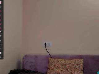 kimmberrr Live Webcam on CamSoda
