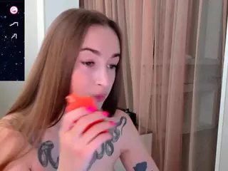 Kimmberrr's Live Sex Cam Show