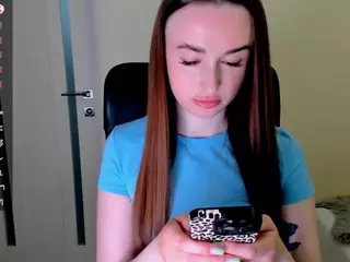 Kimmberrr's Live Sex Cam Show