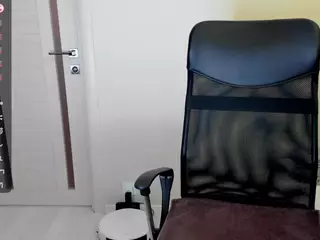 Kimmberrr's Live Sex Cam Show