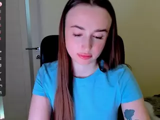 Kimmberrr's Live Sex Cam Show