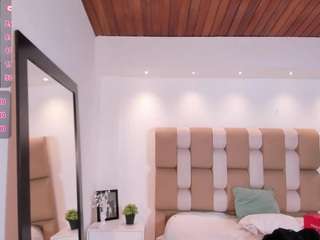 victoria-mooree webcam