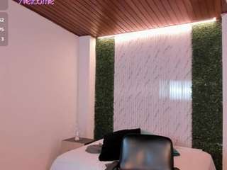 victoria-mooree webcam