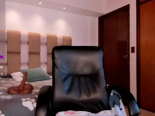 Victoria Mooree's Live Sex Cam Show