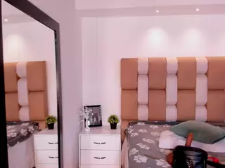 Victoria Mooree's Live Sex Cam Show