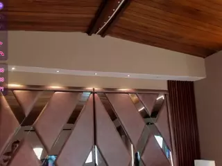 Victoria Mooree's Live Sex Cam Show