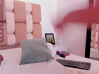 Victoria Mooree's Live Sex Cam Show