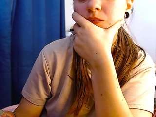 annmikely webcam model