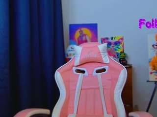 annmikely live cam profile