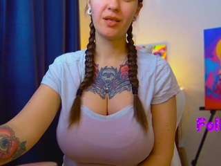 annmikely live cam profile