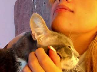  sabrina-cole chat room