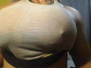 sorayabigtits Live Webcam on CamSoda
