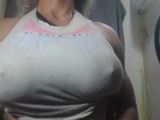 sorayabigtits Live Webcam on CamSoda