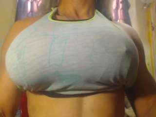 sorayabigtits Live Webcam on CamSoda