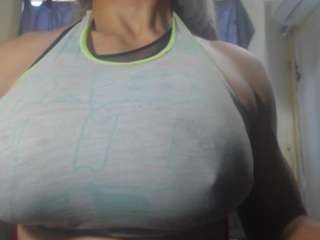 sorayabigtits webcam model