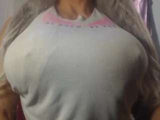 sorayabigtits webcam